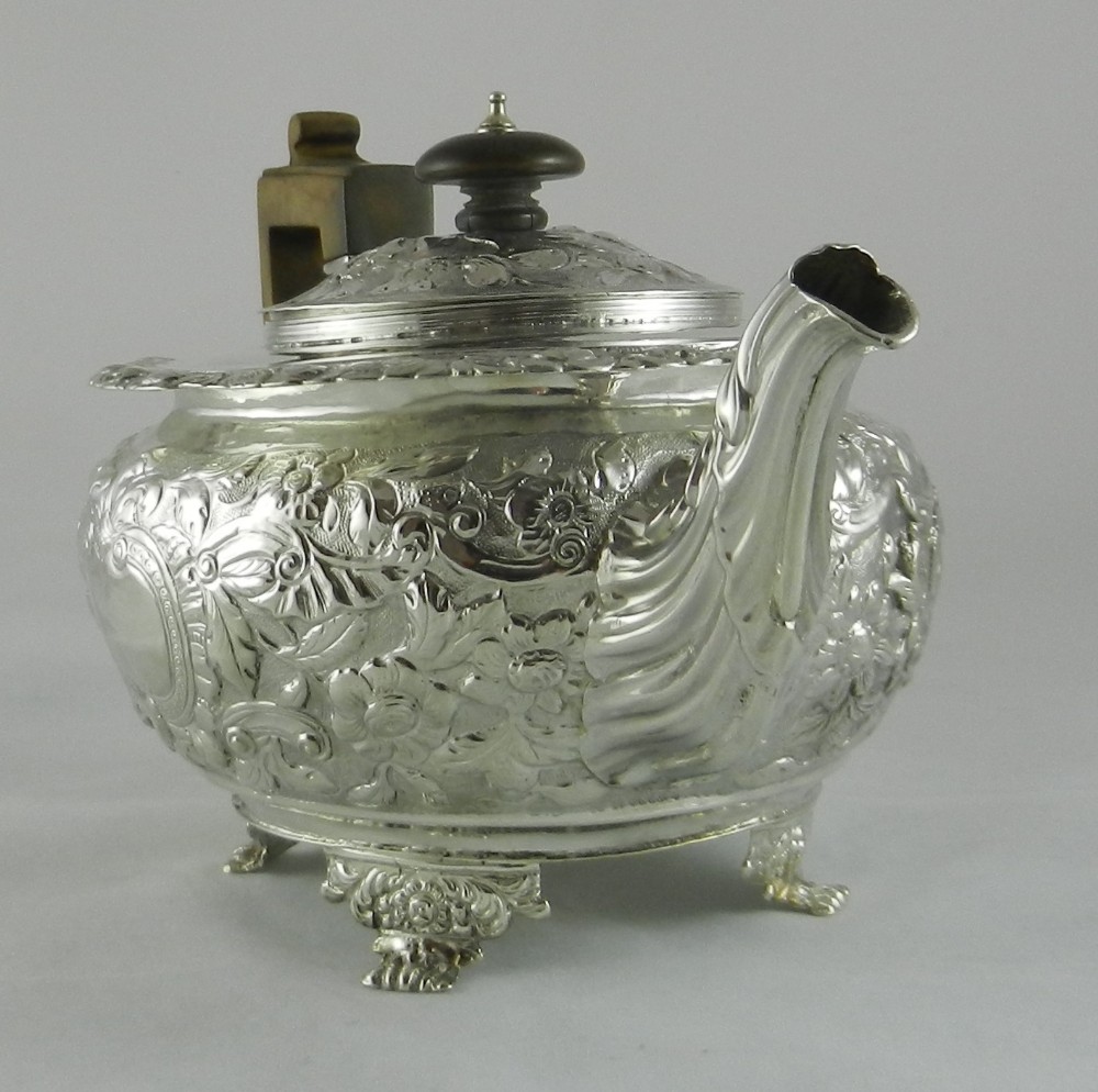 Antique Irish Silver Teapot. 274663