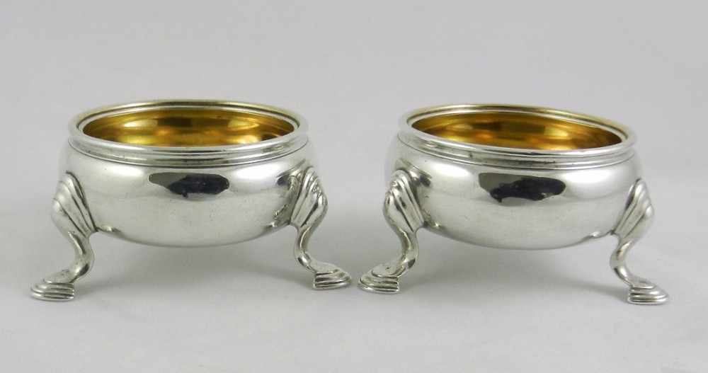 pair geoii silver salt cellars