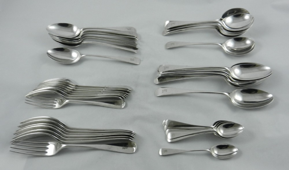 silver cutlery set