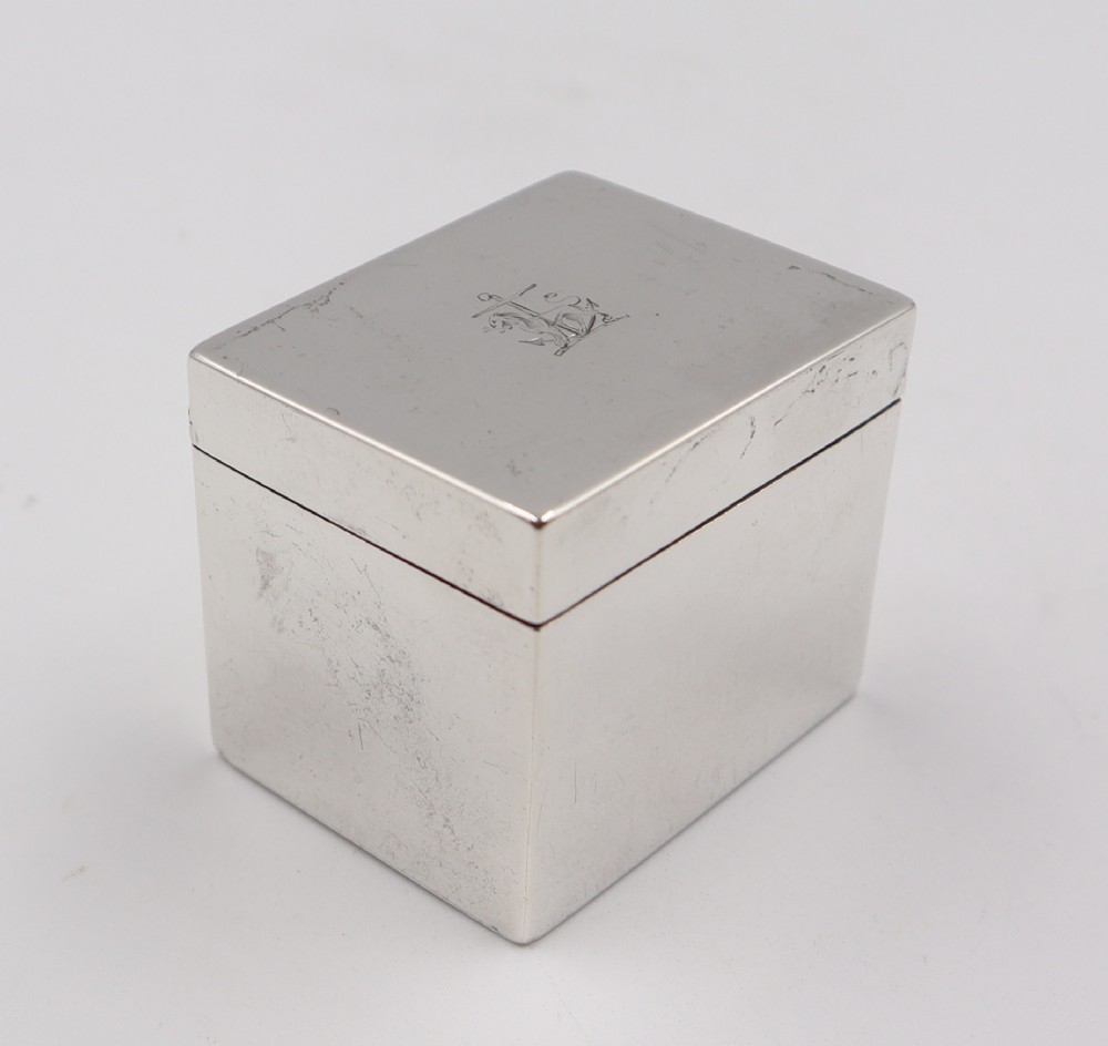antique silver snuff box